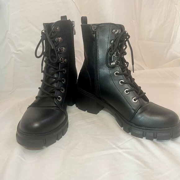 Nicole Miller Combat Boot Black Women's Size 10 - Picture 2 of 7